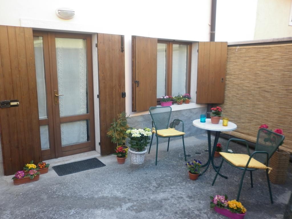 La Piccola Mimosa Lägenhet SantʼAmbrogio di Valpolicella Exteriör bild