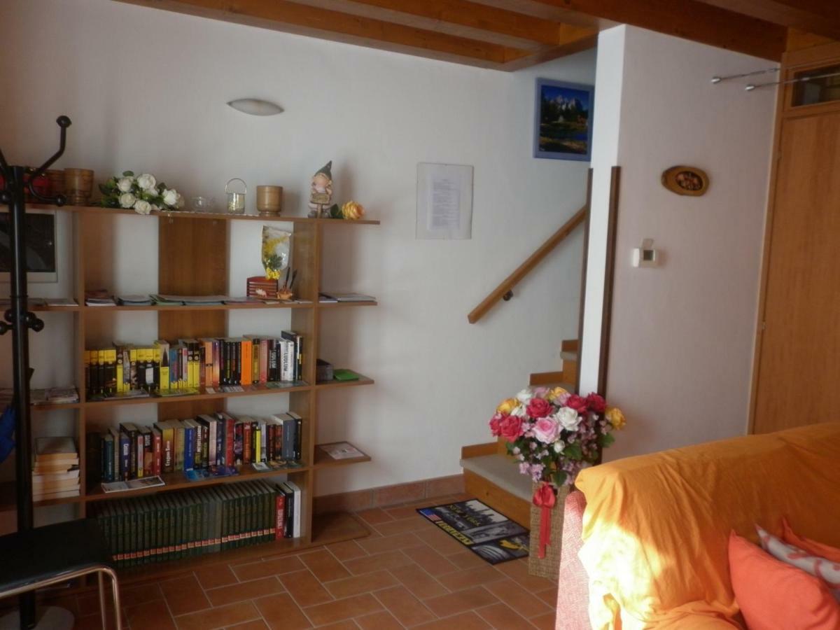 La Piccola Mimosa Lägenhet SantʼAmbrogio di Valpolicella Exteriör bild